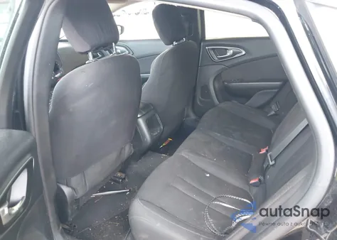 2015 Chrysler 200 Limited из США, поврежденный, VIN 1C3CCCAB3FN758565